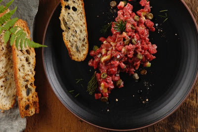 Recipe: Moose tartare with young conifer shoots